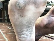 Faery Lovely "Worship my dirty feet"