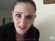 Loira manda, amiga obedece