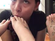 Apetite pelos pés das amigas