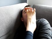 Czech Soles - Foot Smother And HOM Submission By Eliška (Foot Fetish, Big Feet, Foot Worship, Mixed Wrestling) 