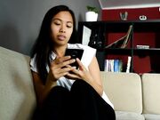 Czech Soles - Foot Worship During Vietnamese Language Lesson 