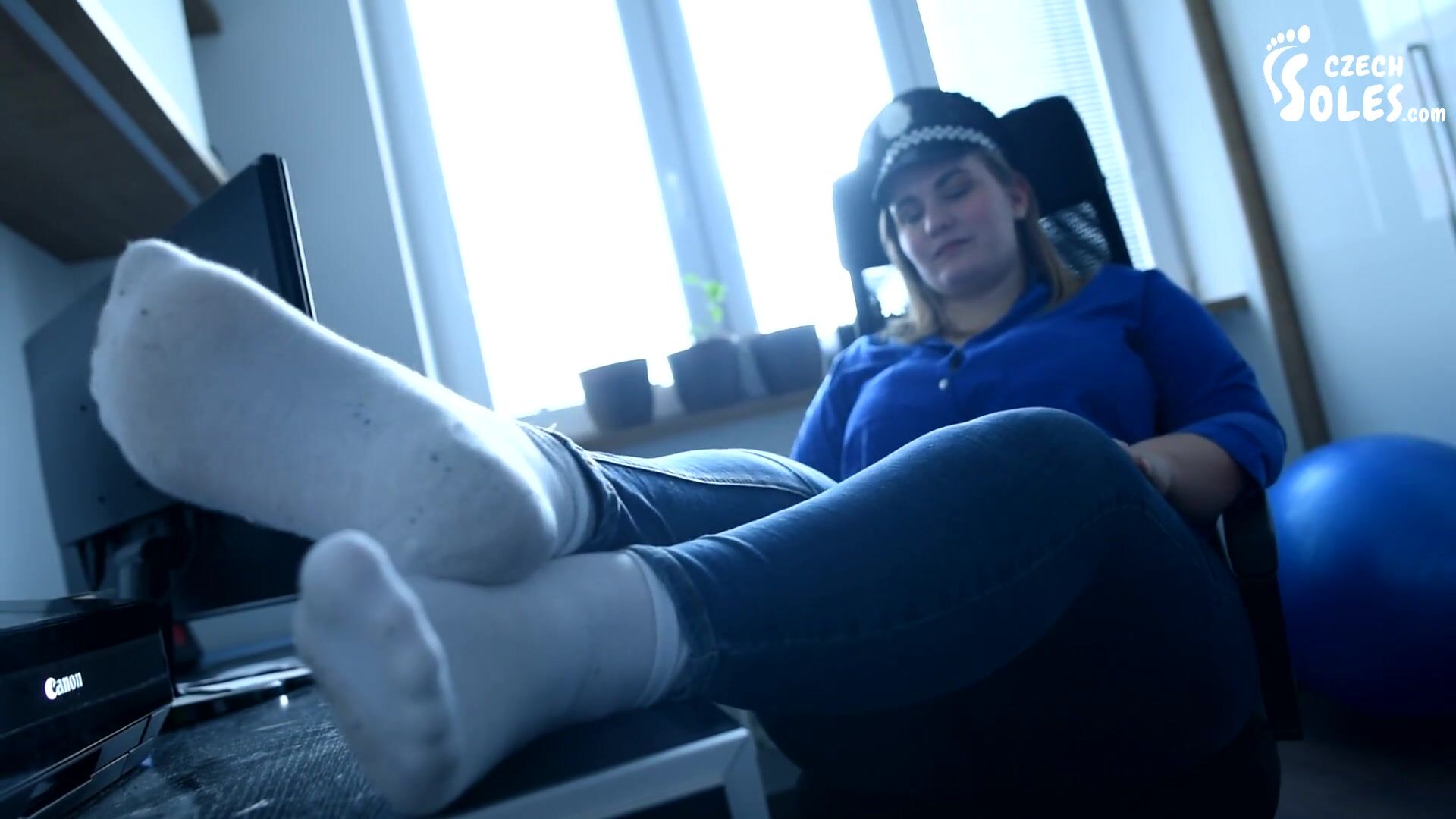 Czech Soles - Lazy BBW Police Woman's Smelly Socks And Feet (Big Feet, Socks, Bare Feet, Worn Socks, Police Feet) 