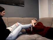 Czech Soles - Nikola's First Foot Worship In Her Life¡ (Foot Fetish, Sexy Feet, Bare Feet, Czech Soles,Young Feet) 