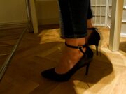 Czech Soles - Obedience, First Experiment (Foot Fetish, Foot Domination,Big Feet) 