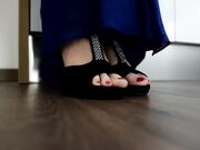 Czech Soles - Princess's Noble Feet And Her Loyal Servant (Foot Worship, Princess Feet, Foot Goddess, Czech Soles) 