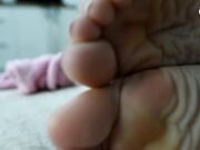 Czech Soles - Wendy's Cold Tiny Feet In Need Of Attention (Small Feet, Bare Feet, Close Up Feet, Feet In Bed,Toes) 