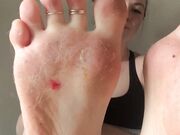 Freckled Feet - A quickie for my dirty feet and humiliation 
