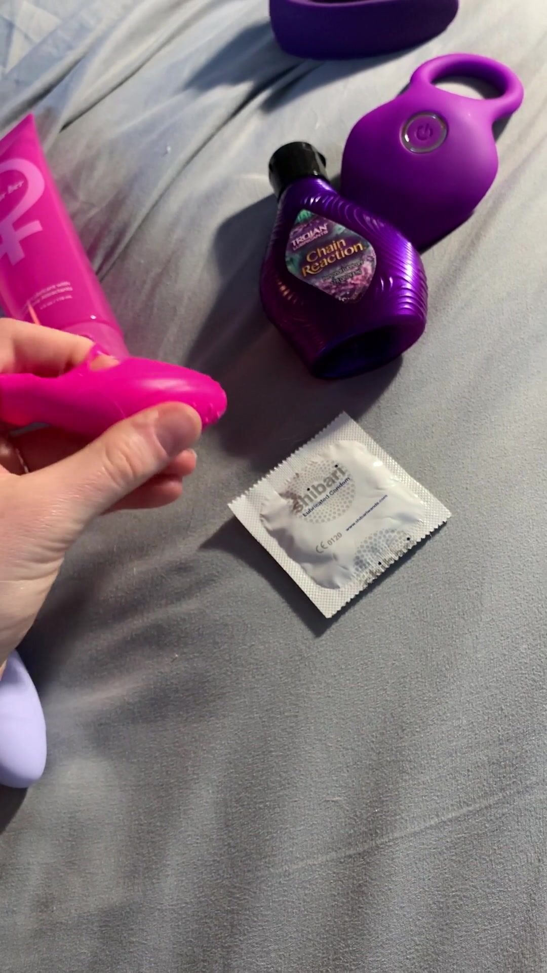 Freckled Feet - ave you ever been curious about my toys4766