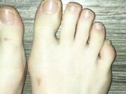 Freckled Feet - e wiggles before work3763