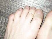 Freckled Feet - e wiggles before work3763