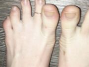 Freckled Feet - e wiggles before work3763