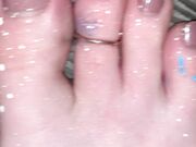 Freckled Feet - elp me clean them off5415