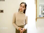 Chinese_Femdom_Xia_Fu_Dirty_Shoes_White_Socks