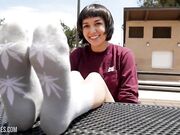 Skater Sweaty Soles - the hottest amateur feet