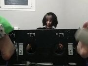 Cosquillas emo-goth chica espanola-3