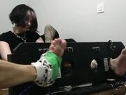 Cosquillas emo-goth chica espanola-3