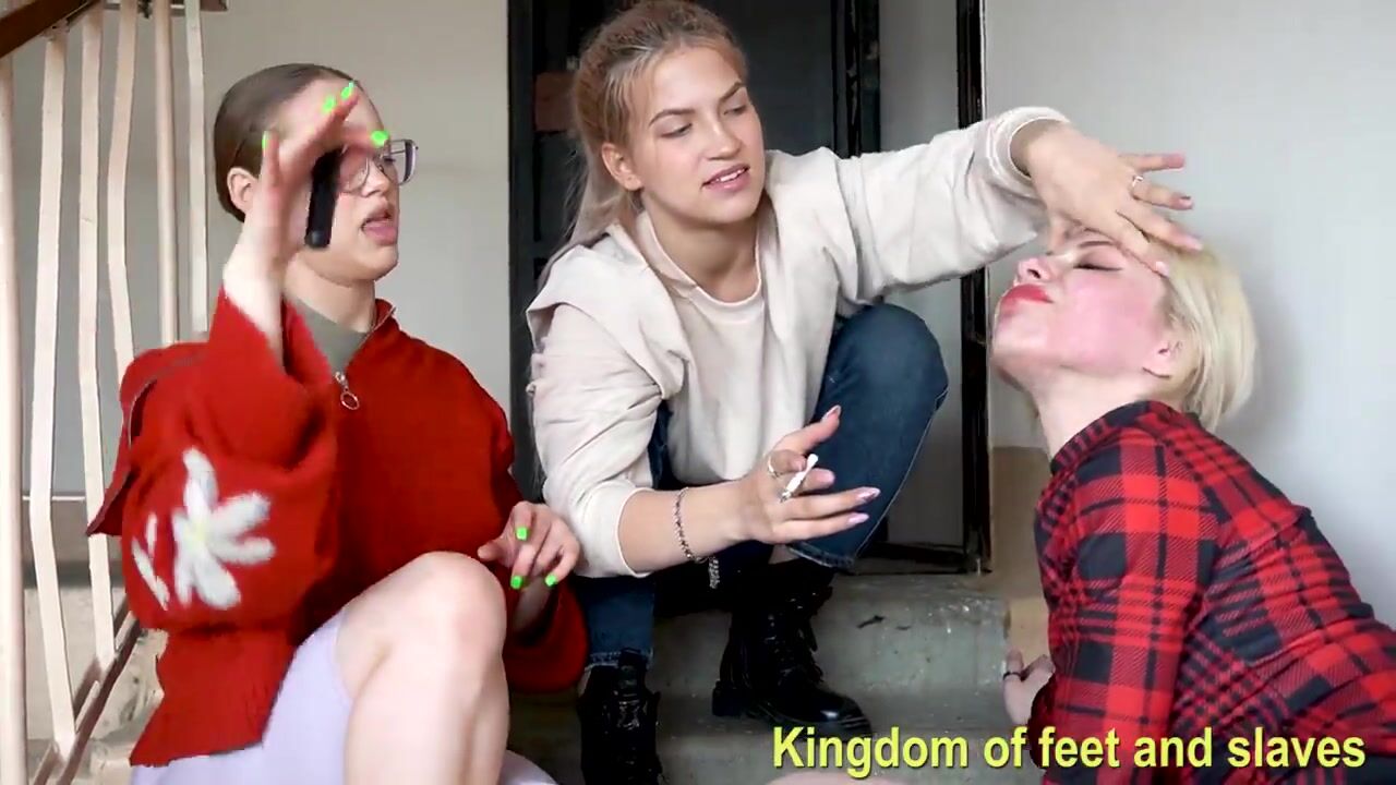 KFS - lesbian foot humiliation