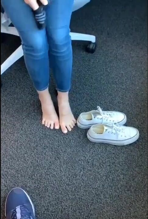 Feet 125