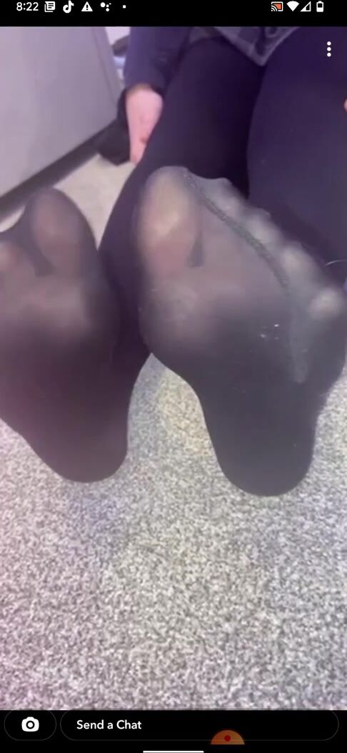 Girls Beautiful Sweaty Nylon Feet