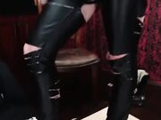 Lez foot domination (Girl in the facebox)