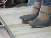 Shoejob - Crushed by Sexy Heels
