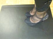 Office nylon feet-Moist footprint