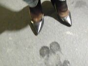 Office nylon feet-My pumps and sweaty nylon feet