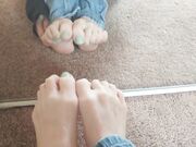 feet 893