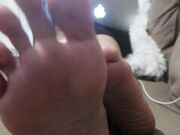 MissSophiaLily - College girl studying feet ignore