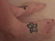 Leena Mae - Scrubbing My Stinky Feet