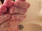 Leena Mae - Massaging My Goddess Feet W Sand Scrub