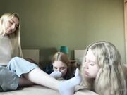 Lesbian Foot Worship