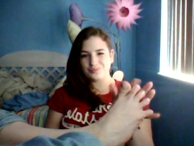 Feet 1324