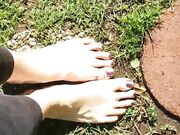 feet 1368