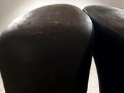 under giantess soles