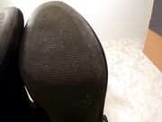 under giantess soles