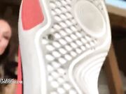 Lindsey Leigh - Gym Sneaker and Foot Domination