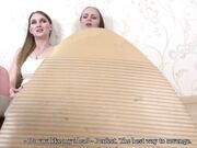 under giantess soles