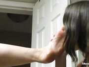 Escrava aos lindos pés