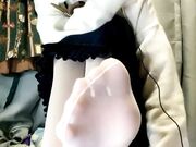 Asian Girl's White Nylon Feet Tease