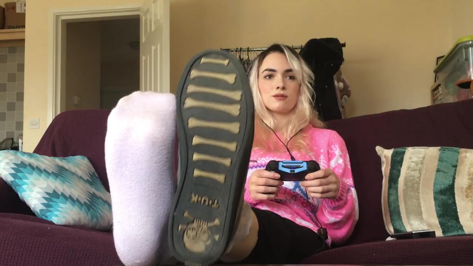 Alexia Girl Gamer - Feet Sole