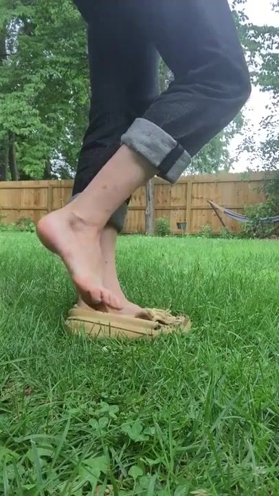 Feet 1708