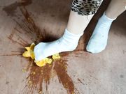 Czech Soles - Sofia in fruit-crushing spree in her worn socks