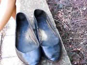 Smelly Natural Feet - Anna - Gorgeous feet and super-sweaty flats