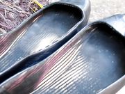 Smelly Natural Feet - Anna - Gorgeous feet and super-sweaty flats