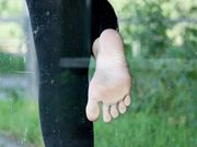 Daise Straus - DAISE Outside in backyard