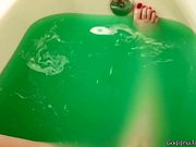 I Want Amiee - Legs and soles bath tease