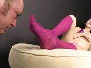 Sockslaves - Mistress Anna - Pink Sock Laze