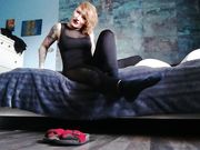 Lady Demona - Lutsch meine Socken aus, schnffel an meinen Schlappen