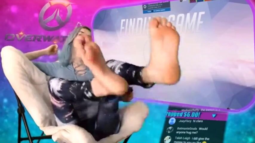 Feet 1733